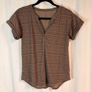 L.L.Bean Ikat Print Short Sleeve V-Neck Top XS